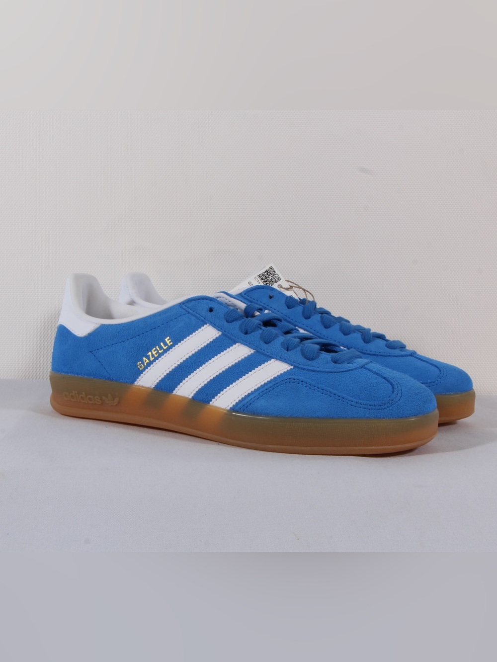 adidas Gazelle Indoor Blue Suede Sneakers with White Stripes JI2061 NWT NIB
